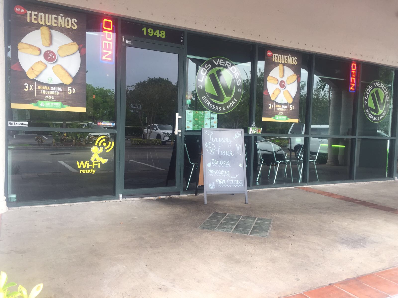 Los Verdes Weston Local Guide Powered by Radius®