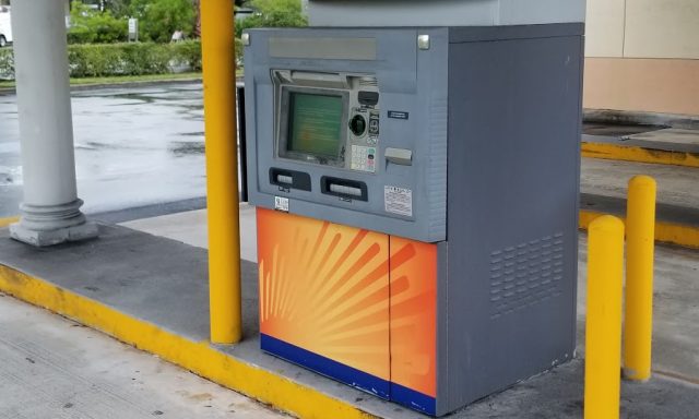 ATM (Suntrust Bank)