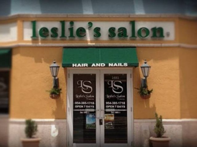 Leslie’s Salon At Weston