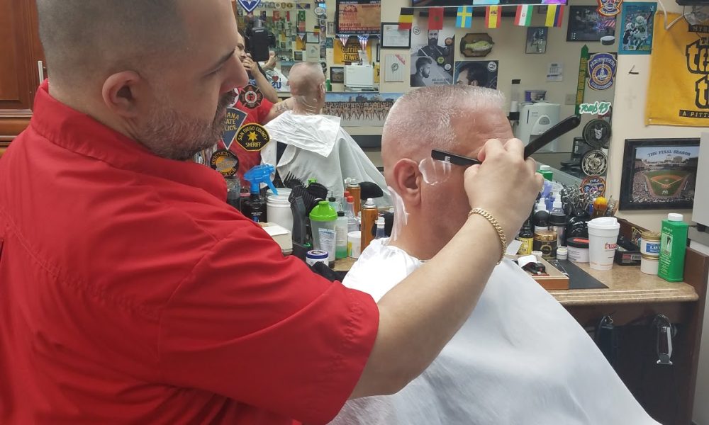 Del's Barber Shop