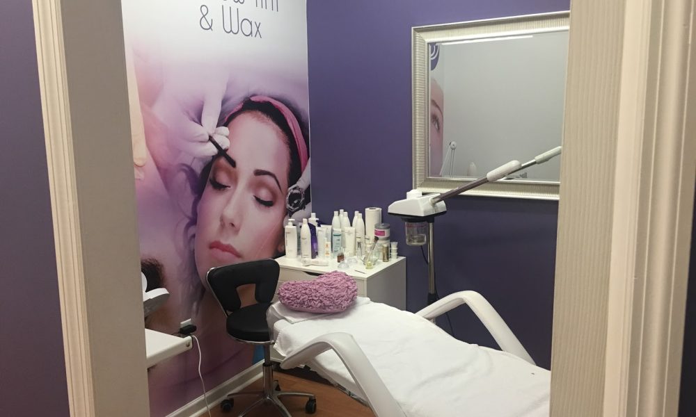 Lovely Eyebrows & Spa Weston