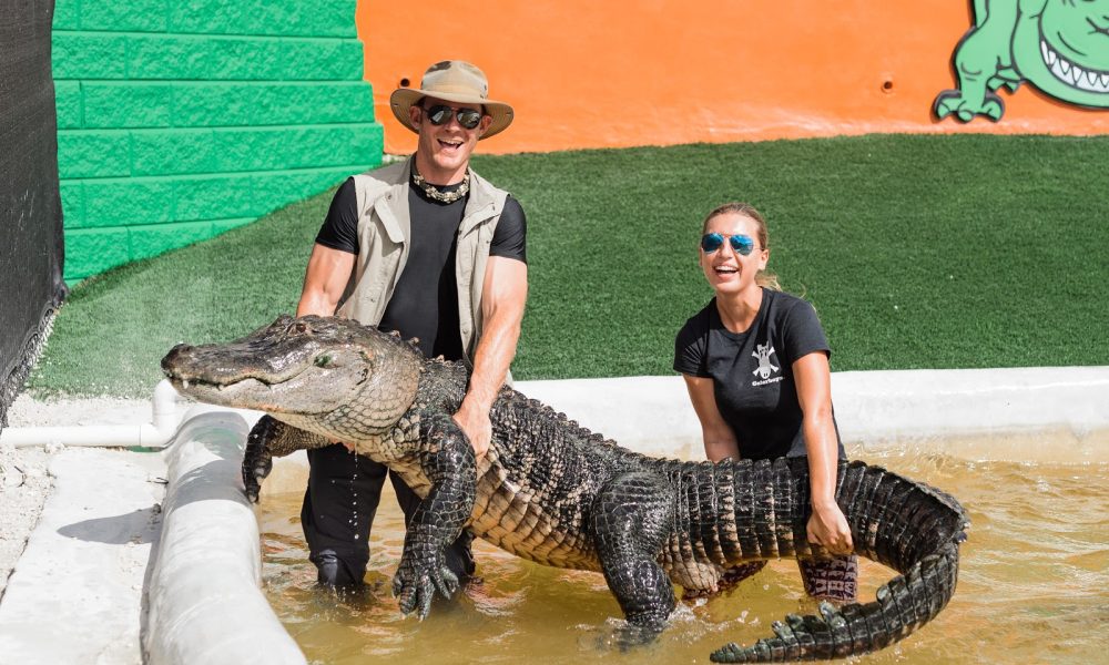 Everglades Holiday Park Airboat Tours and Rides