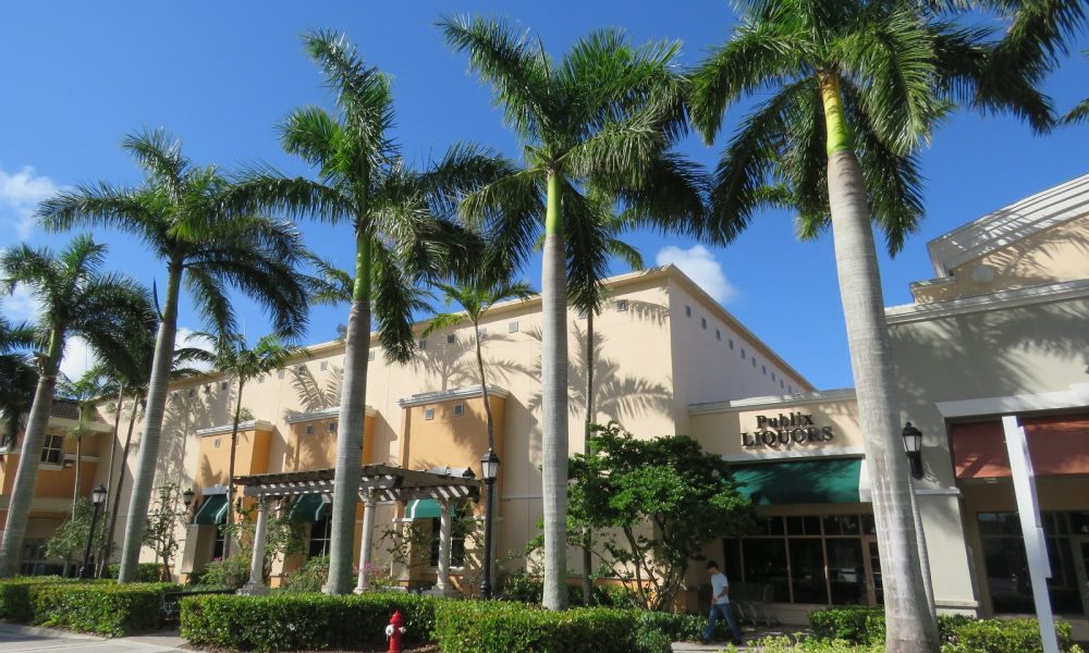 Publix Liquors at Weston Commons