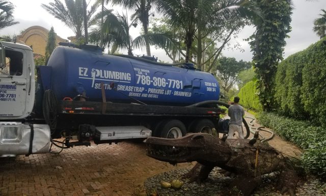 E Z Plumbing & Septic Tank