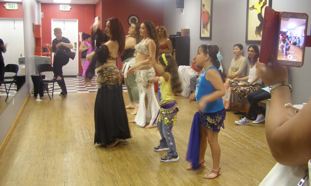 "Oriental Essence" Dance School by Bea Azahar